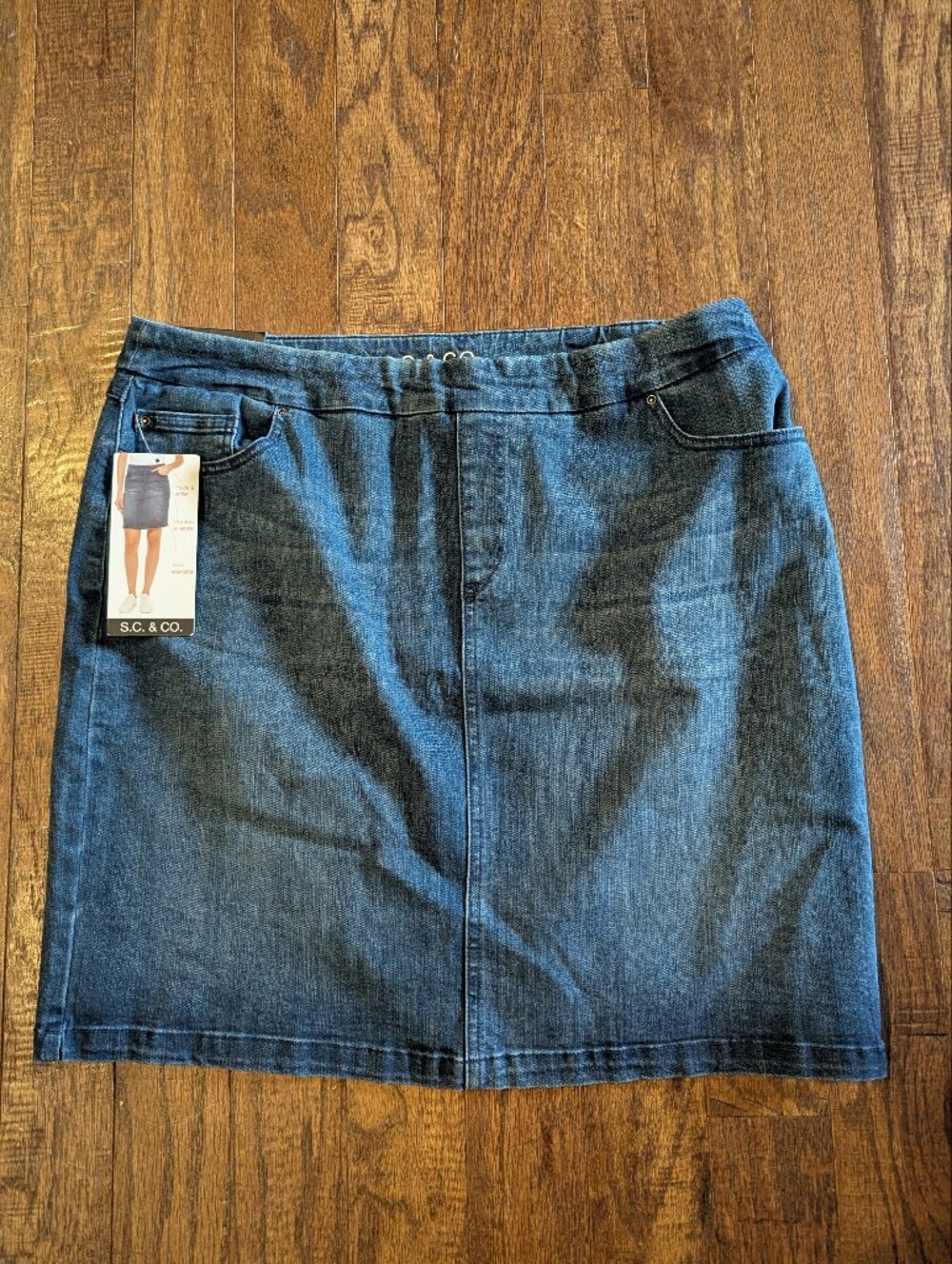 S.C. & CO. Classic Pull-On High-Waisted Denim Skirt with Tummy Control Sz 14 NWT